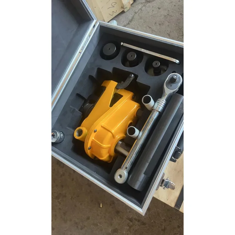 Manual Roll Groover Steel Cut Grooving Pipe groove Opener
