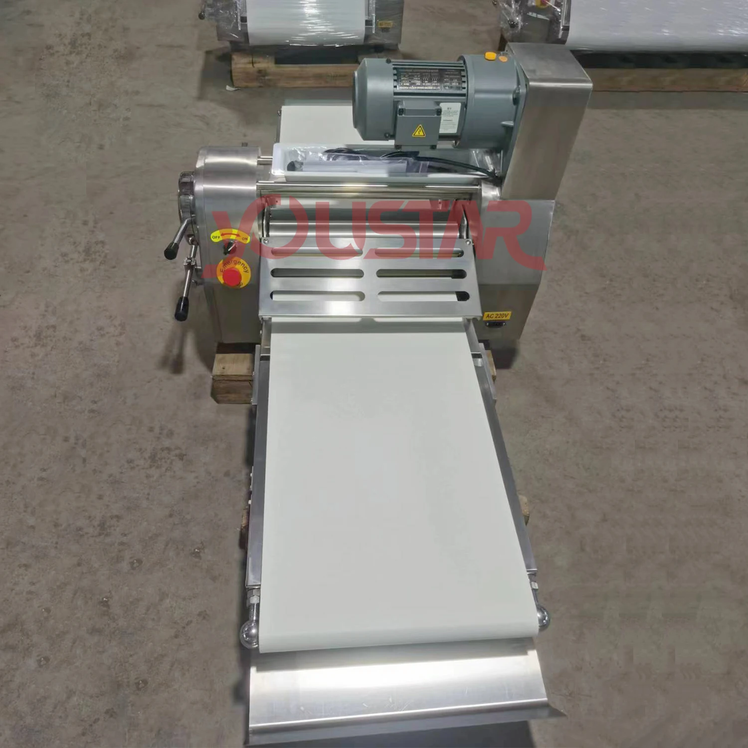 Commercial Pastry Dough Sheeter Table Top Sheeter Dough
