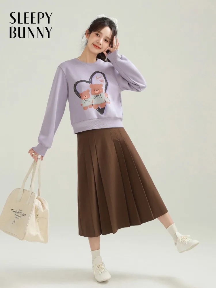 

Women Heart Bear Print Sweatshirt Spring Crew Neck Casual Petite Cropped Cute Age Reducing Top Lady Sweet Versatile New Arrival