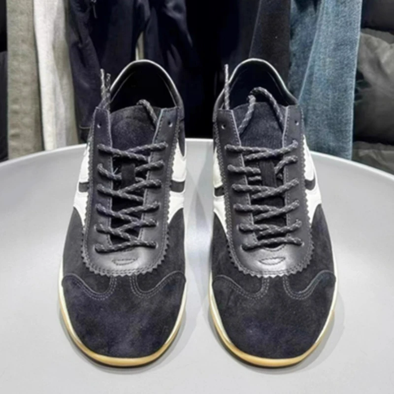 Splicing design Textured leather, casual lace-up contrasting color retro casual moral training shoes