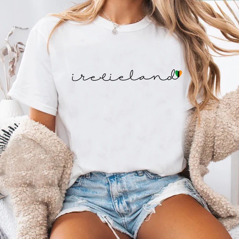Ireland T Shirt with Irish Flag Heart Graphic T Shirts Cotton Cute Ireland Travel Tee St. Patrick's Day Gift Tshirt Women