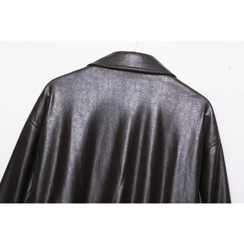 เสื้อแจ็คเก็ตแฟชั่นผู้หญิง แขนยาว ทรงหลวม ปกสั้น ดีไซน์ซิปด้านหน้า มีกระเป๋า รุ่นใหม่ปี 2025 เสื้อคลุมลำลองแฟชั่นสำหรับสุภาพสตรี