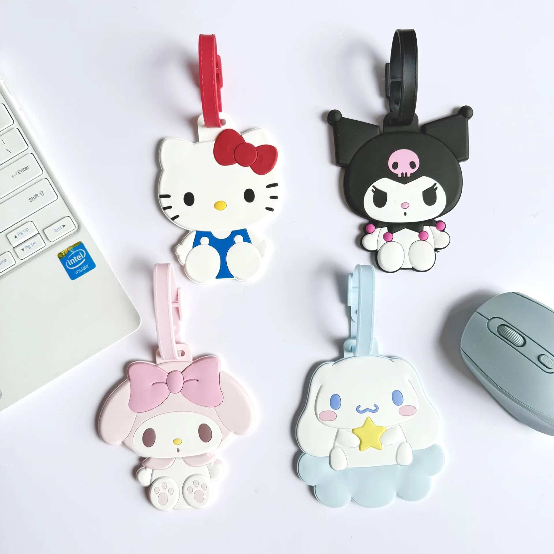 Sanrio Hello Kitty Gepäckanhänger, Cartoon My Melody Reise-Namensschild, Adress-ID-Tag, geeignet für Gepäck, Flughafen, Bagage-Check-in – Detail 1
