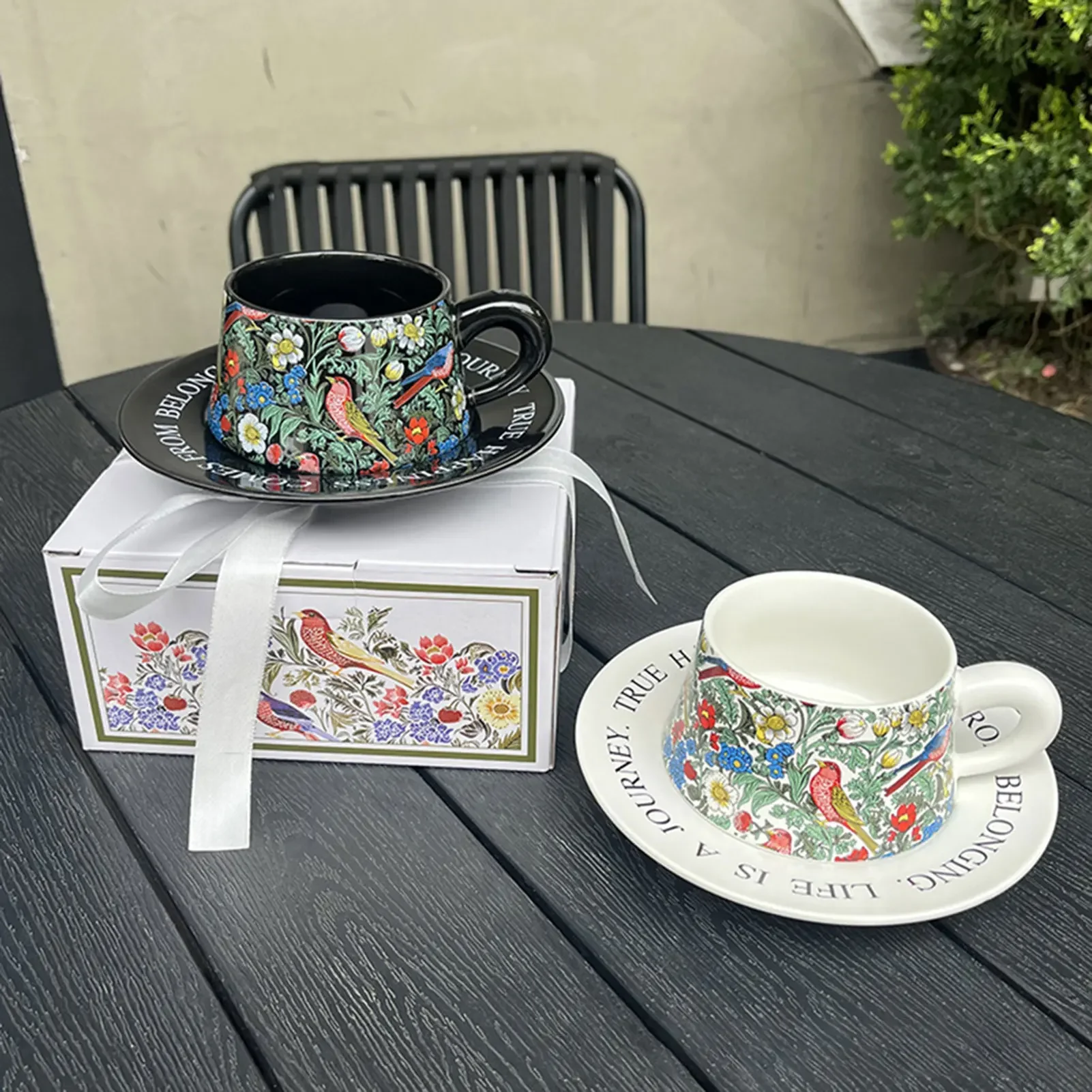 

260ml Vintage Ceramic Coffee Cup,Elegant Floral Birds Teacups Set for Friends Family Gifts,Tea Cups with Saucer for Home Party