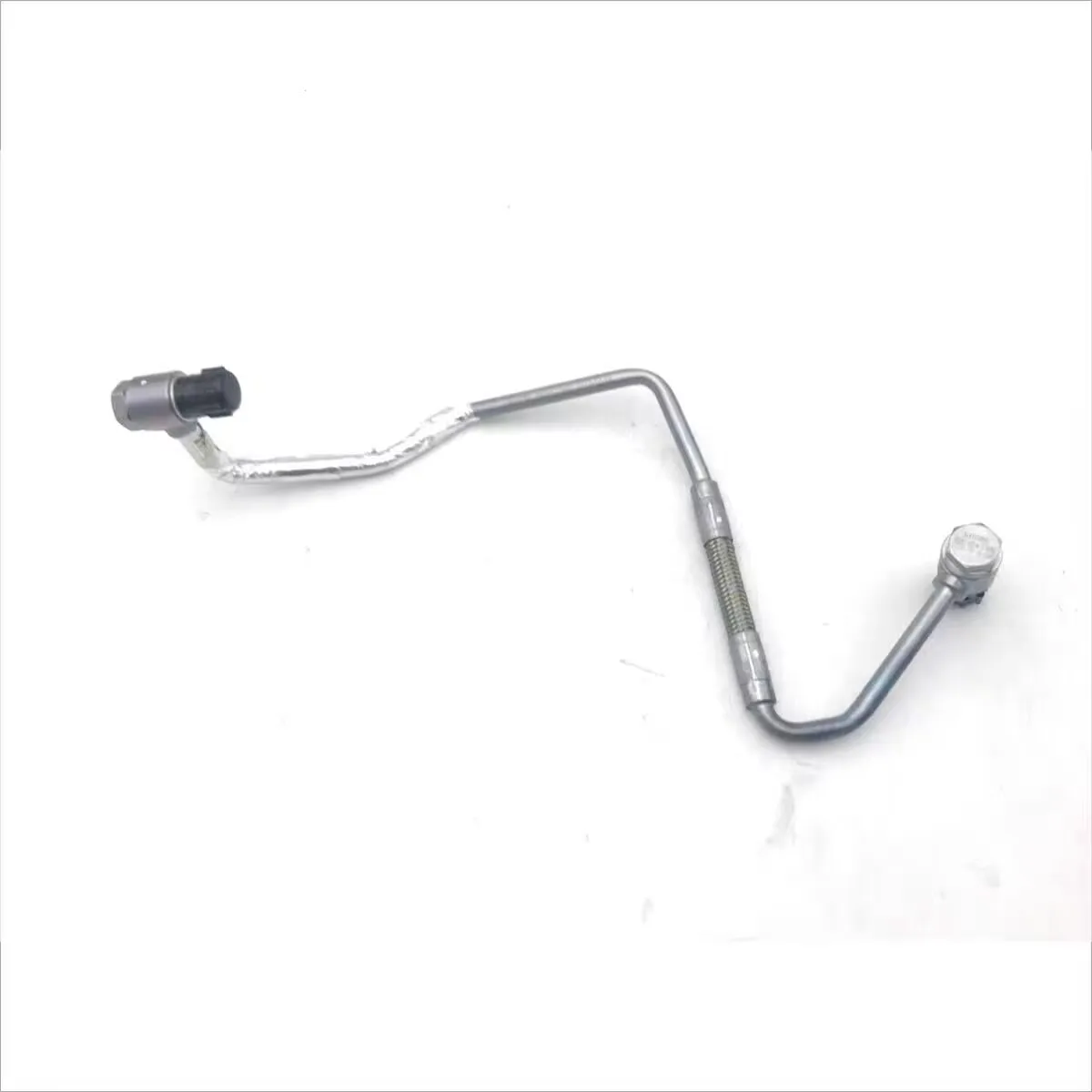 

9824001880 037956 Turbocharged Oil Return Pipe for Peugeot 207 508 3008 508 5008 RCZ Citroen C4 C5 C6 DS5 Original Brand