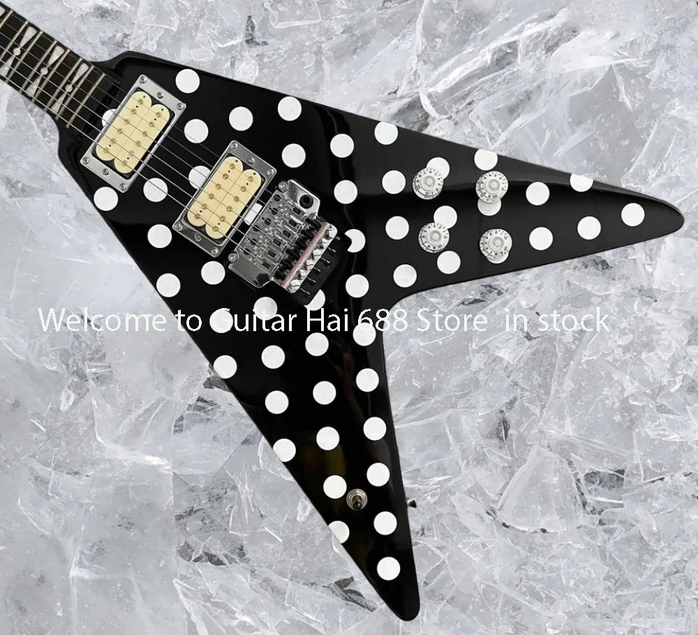 

Лучшая индивидуально изготовленная электрогитара Randy Rhoads Flying V с черно-белыми горошками, 6 струн. # 5462899