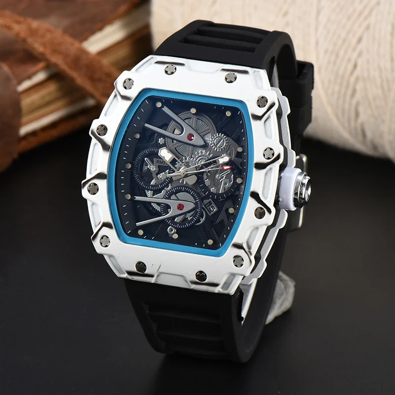 Luxury Men Watch Waterproof Sport Mens Quartz Wrist Watches Business Big Dial Wristwatches