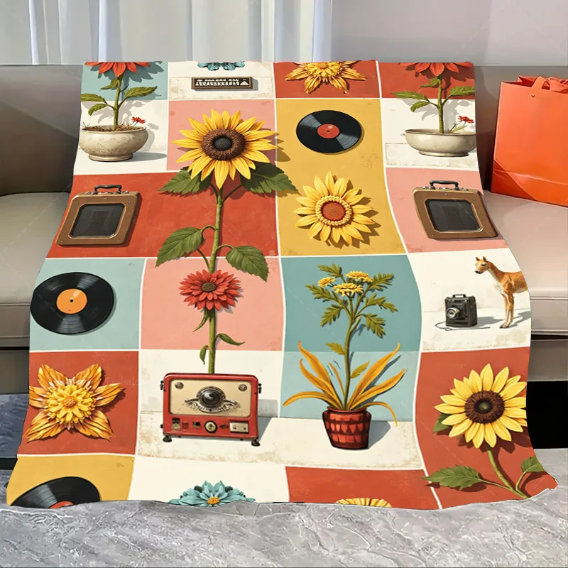 

1pc Flannel Blanket Retro Floral & Vinyl Record Quilted Blanket for Cozy Living Room Decor