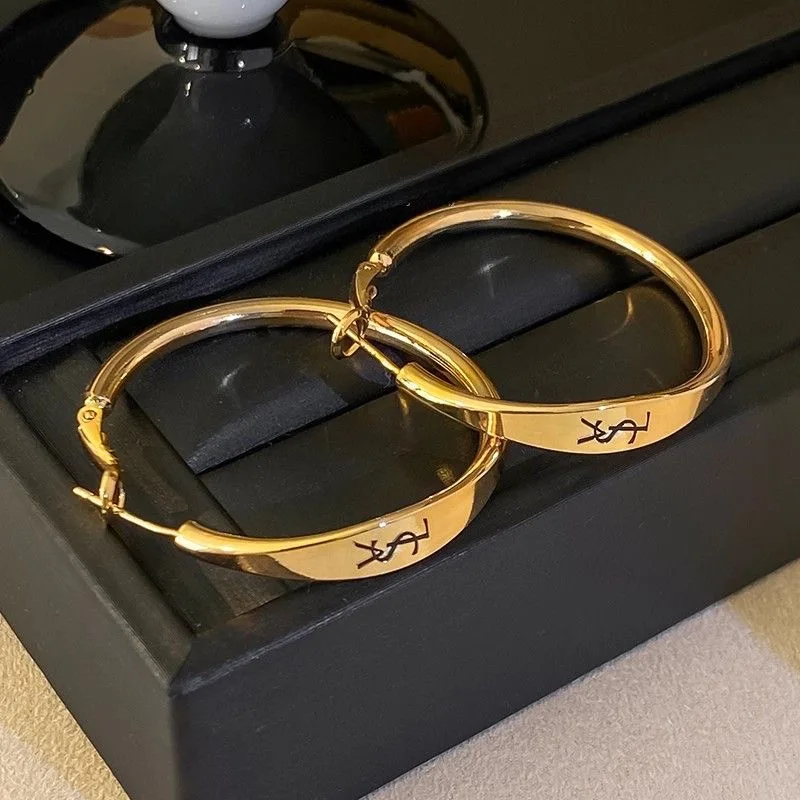 أقراط Y2K الفاخرة الأكثر مبيعًا - أقراط دائرية كبيرة الحجم مقاس 4 سم للنساء، معدن عتيق أنيق زوج واحد من المجوهرات العصرية الفاخرة 2025