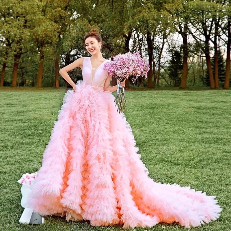 

Новая розовая пышная юбка для свадебной фотосессии, для пар, для студийной тематической фотосъемки, с высокой талией, с хвостом, для фотосессий в путешествиях