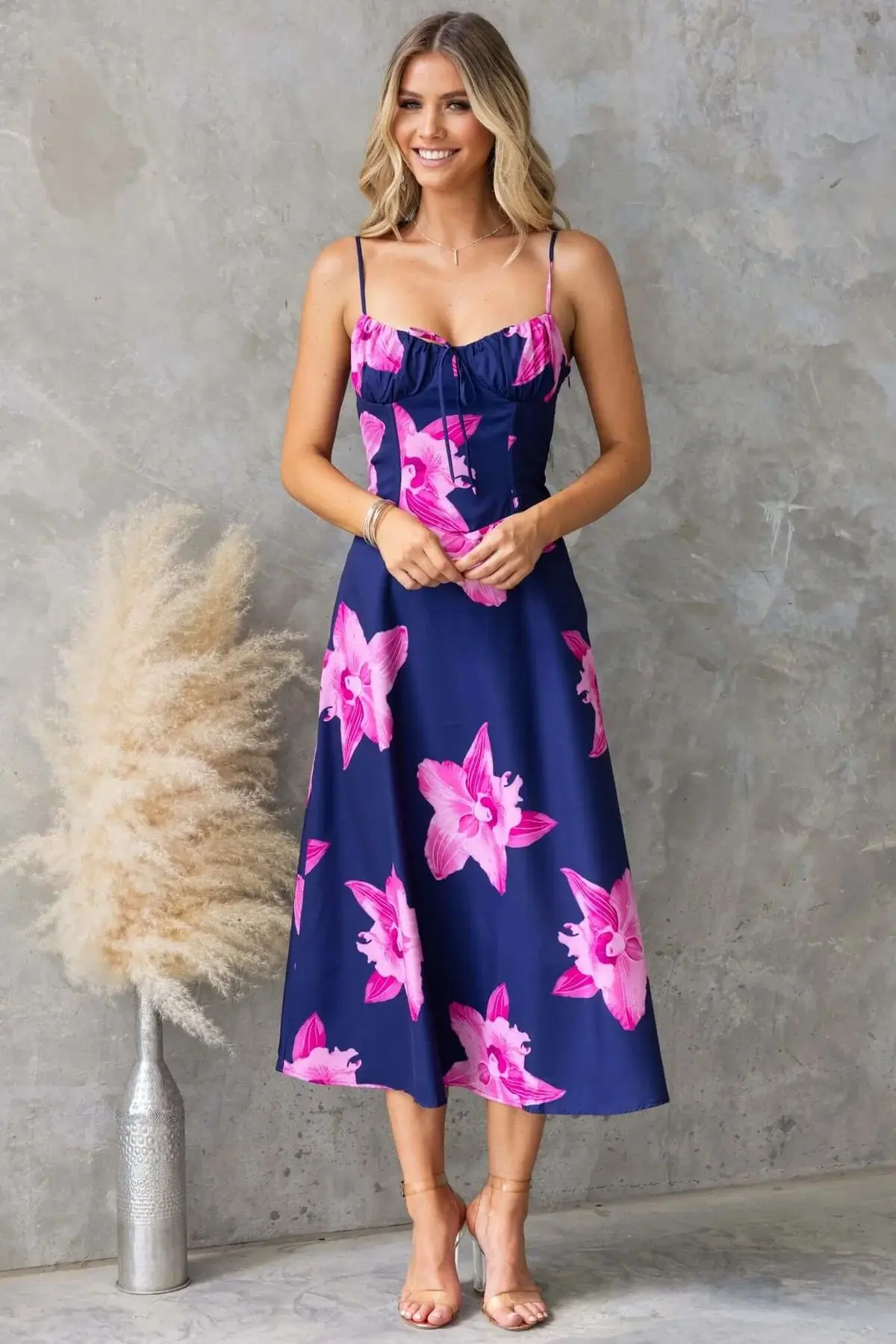 2025 European and American Summer New Women's Slim Fit Sexy Strap Dress Women's Dress