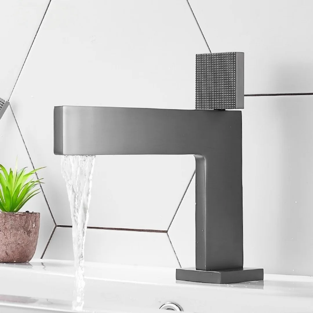 

Черный смеситель для раковины, золотой смеситель для ванной, смеситель для раковины с горячей и холодной водой из латуни, серый смеситель для умывальника, настольный смеситель для туалета