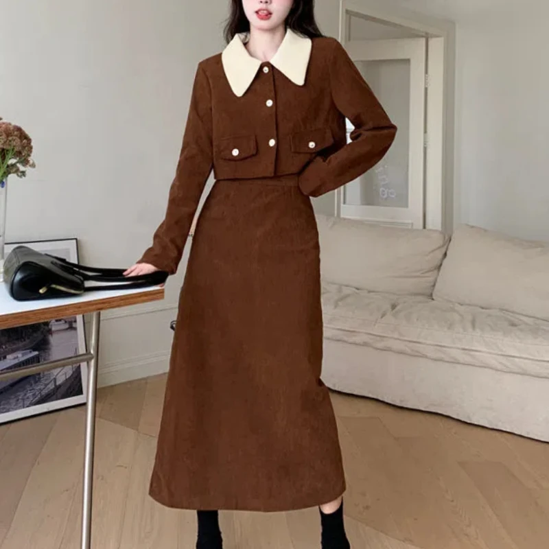 

Autumn Winter Xiaoxiangfeng Slimming Set Short Corduroy Women's Clothing Jacket High Waist Skirt Two-piece Set Fashion Dresses