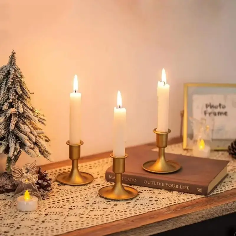 2pcs Vintage Metal Chamberstick Candle Holder With Handle Teacup Shape Ridged Pillar Candle Stand For Home Decor Wedding Table