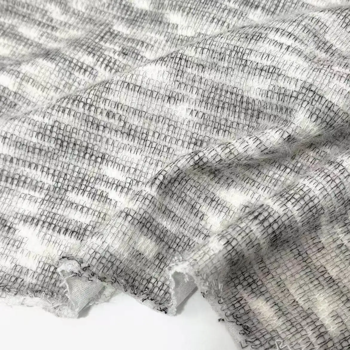 

Imitation Cotton Wool Yarn Knitted Fabric By The Half Meter Liquidations,Spring and Autumn Elastic,Gradient Sweater Base AC064