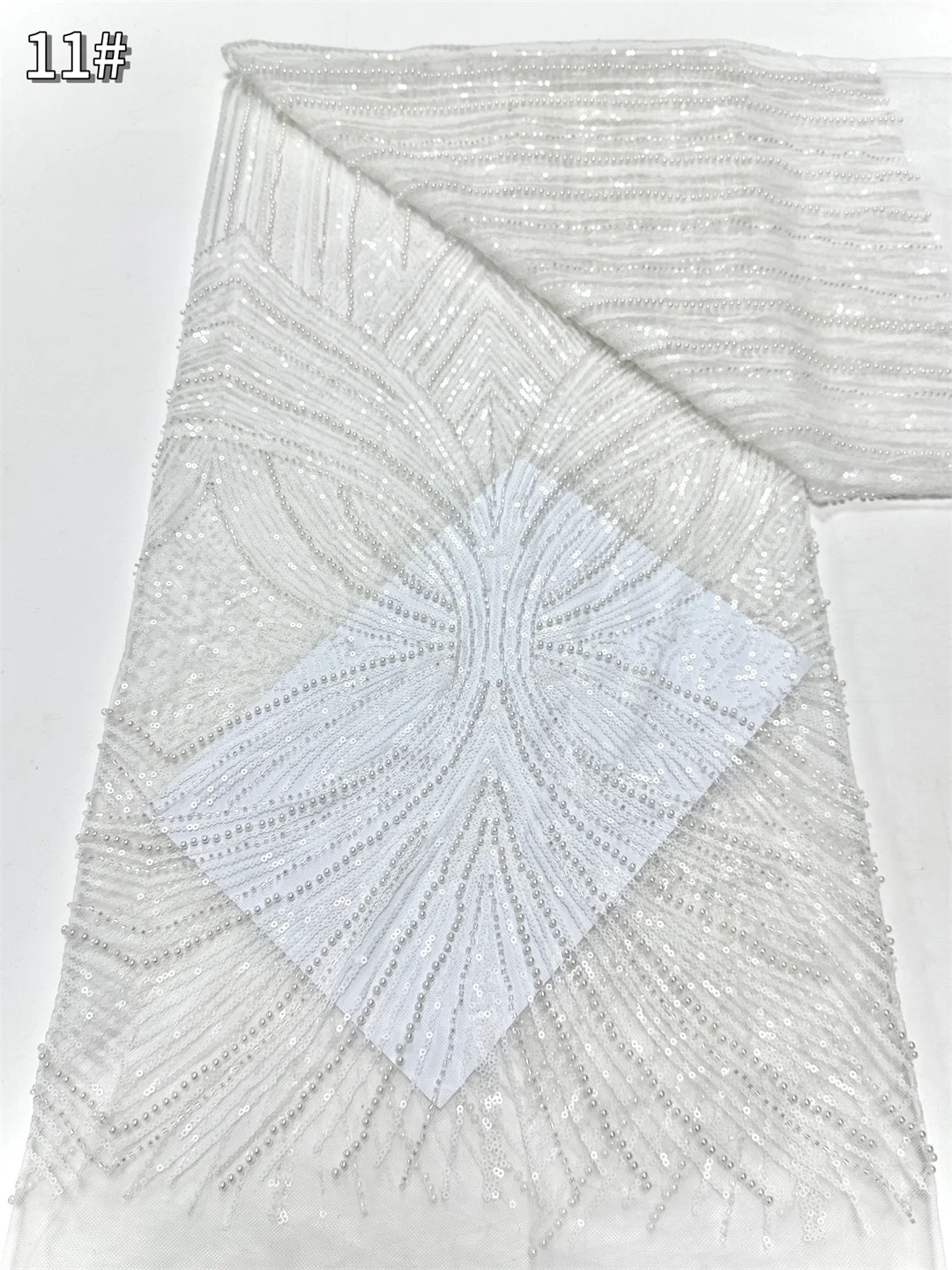

Роскошная белая свадебная кружевная ткань с блестками, вышитая бисером, роскошное свадебное платье с бисером, усовершенствованная швейная кружевная ткань на заказ