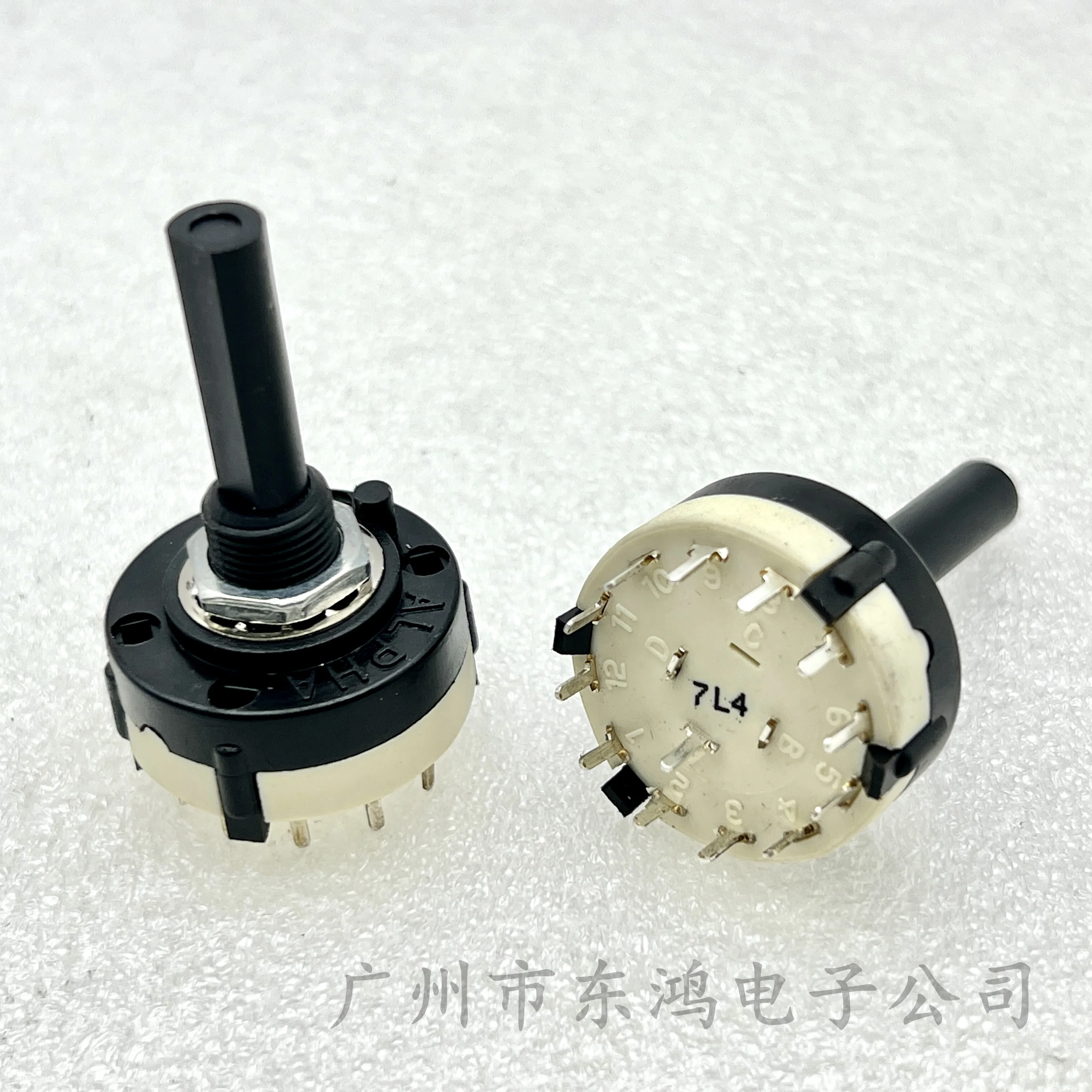 1 PCS Taiwan Alpha SR2612F-0112-29F Band Switch 1 Knife 12 Gear 360 Degree Shaft Length 29MM