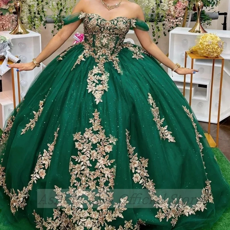 Maßgeschneiderte grüne Sweet-16-Kleider für 14-jährige Mädchen, Ballkleider mit Spitzenapplikationen, Partykleid, Vestidos de 15 Años Quinceañeras 2026