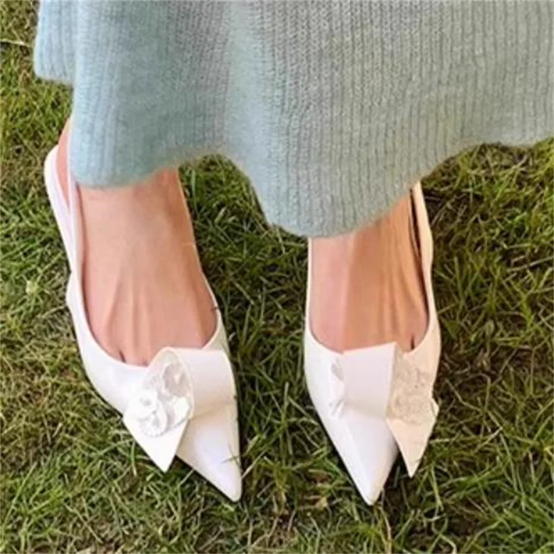 Flower Decoration Shoes for Ladies Pointed Toes Kitten Heels Shallow Womens Back Strap Female Sandals Sewing Lines Zapatos Mujer