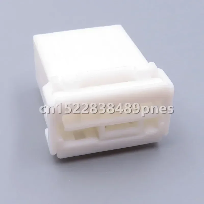 8 Pole Automobile Wiring Harness Socket MG620403 MG610402 Car Electrical Connector