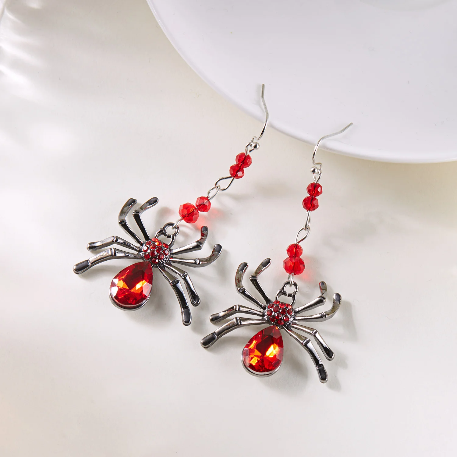 Bunte Strass-Spinne-Ohrringe für Damen, leichter Luxus, glänzende Kristall-Spinnen-Ohrringe, Halloween-Party, Schmuck, Geschenke – Detail 4