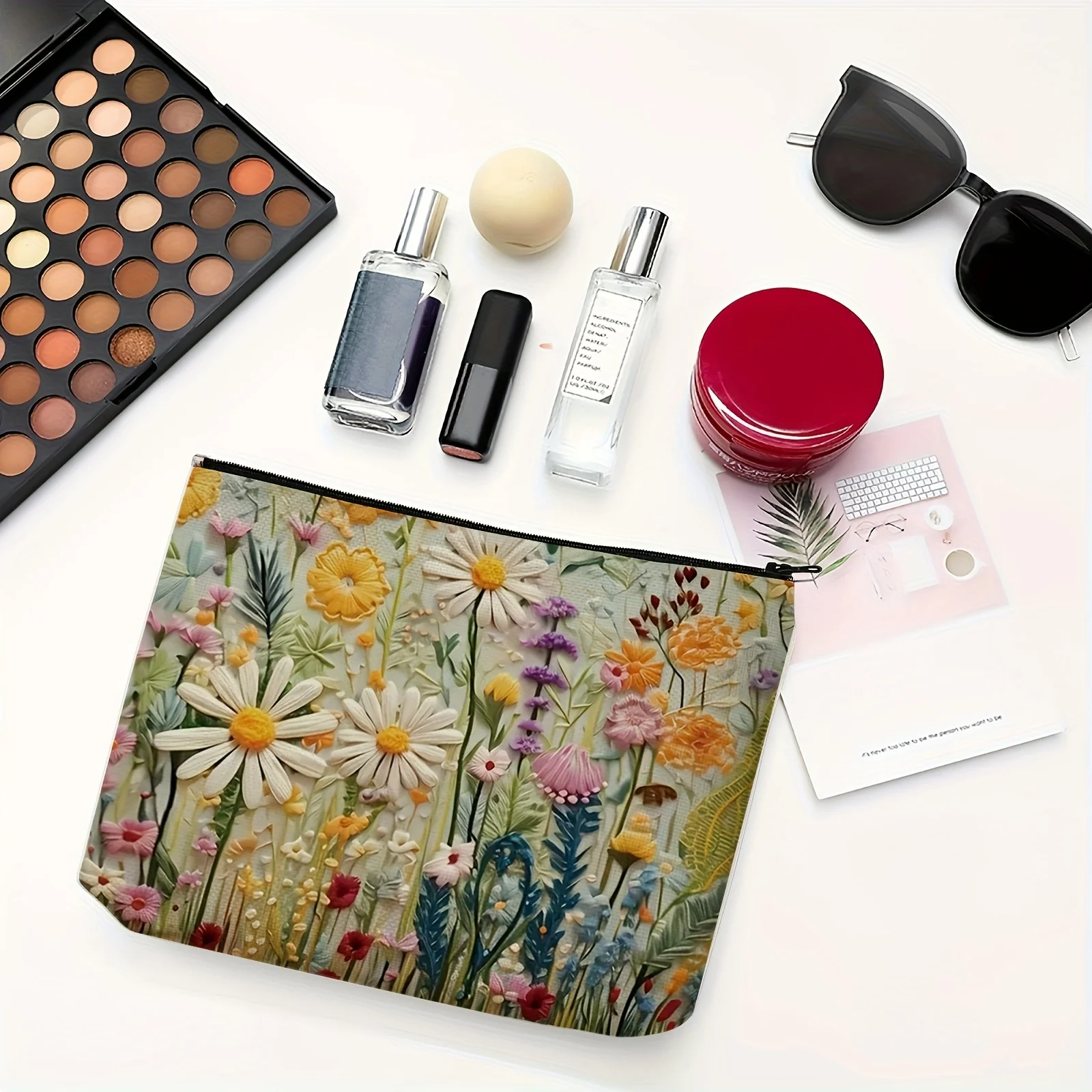 Flower Makeup Bags Vintage Flower Consmetic Bag Daisy Flower Makeup Pouch Storage Bag Portable Toiletries Storage Bags Women