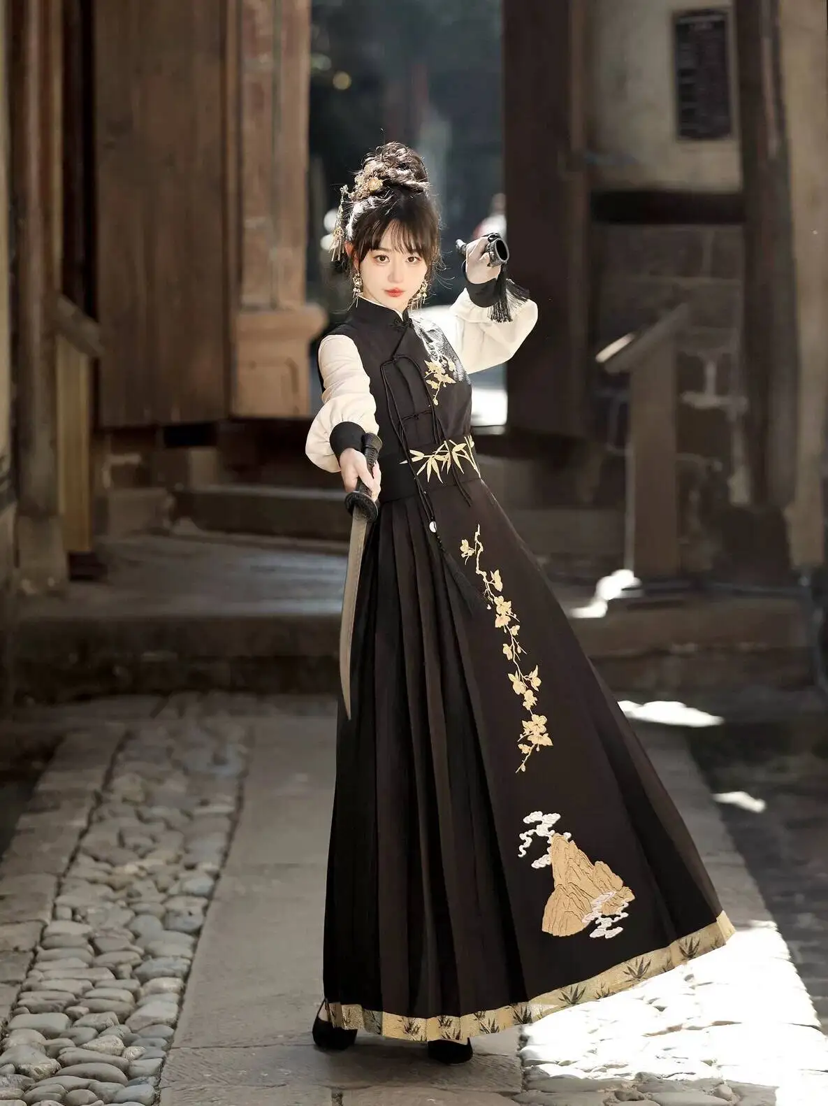 Yunshan Rao Improved Hanfu Embroidered Women's Daily New Chinese Style Mamian Skirt Top Vest Set Han Elements