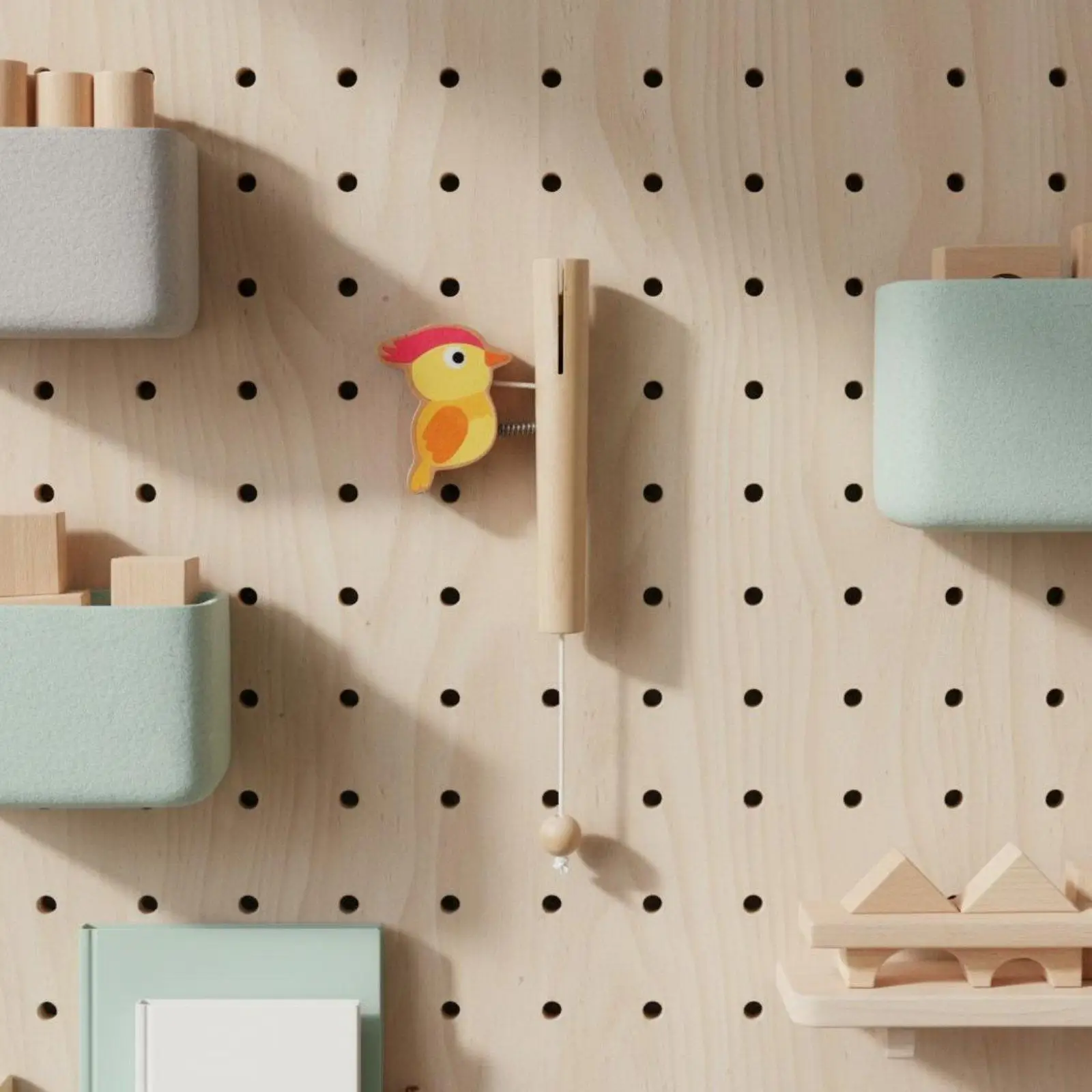 Wooden Busy Board Pull String Bird Toy for Toddlers Fine Motor Development Preschool Learning Activity