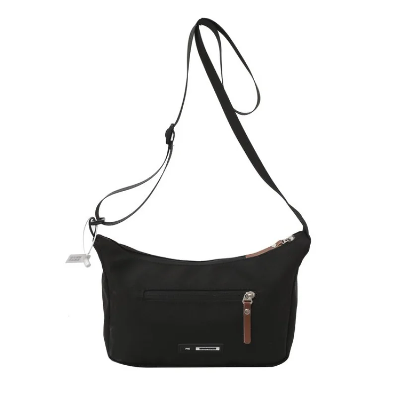 

Classic Parisian Style Leather Shoulder Bag For Women With Timeless Silhouette And Elegant Hardware And Details