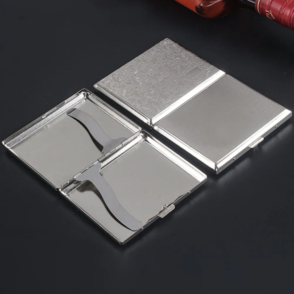 Retro Cigarette Case Metal Holder for Regular Size Credit Card Holder Pocket Smoking Box Cigarette Protective Security Wallet