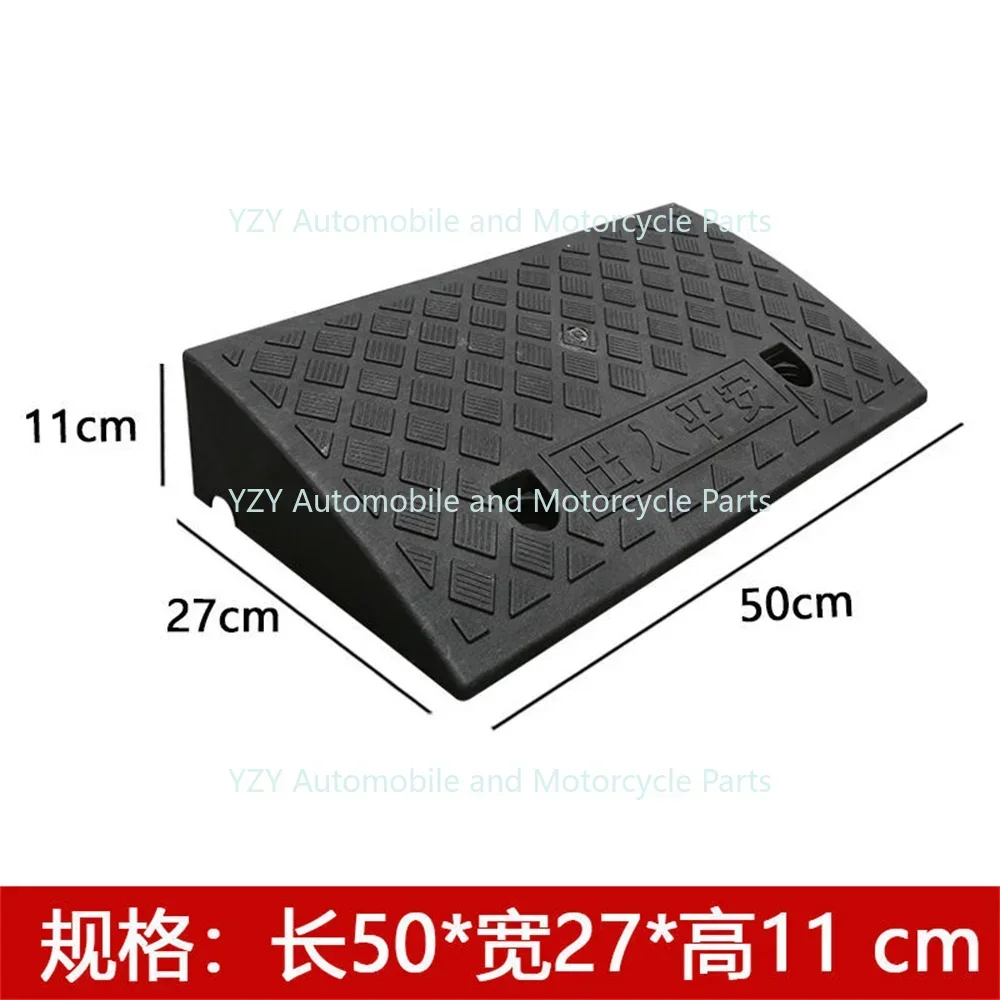 50*27*13cm Plastic PVC Road Slope Ramp Pad Portable Car Step Uphill Triangle Mat Curb Rubber