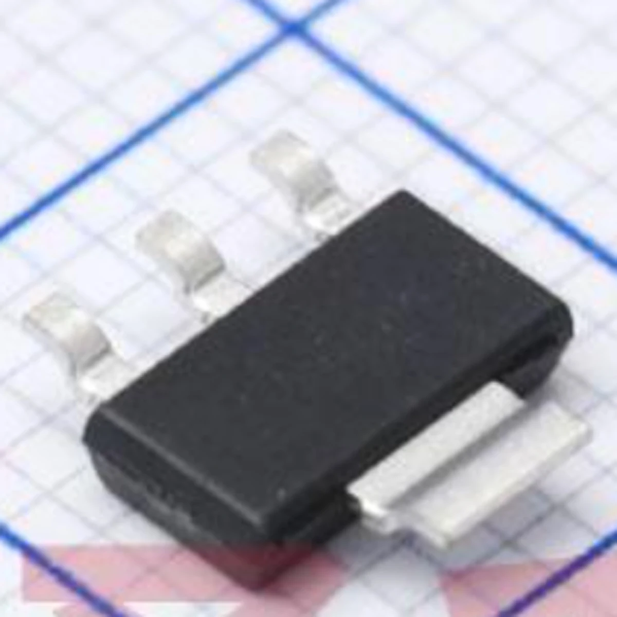 433M2 450M2 جديد الأصلي الخطي الجهد المنظم LDO ثابت 42V 200mA 3.3V 5V IC REG LIN 200MA SOT223-4F BD433 BD450 M2FP3-CE2