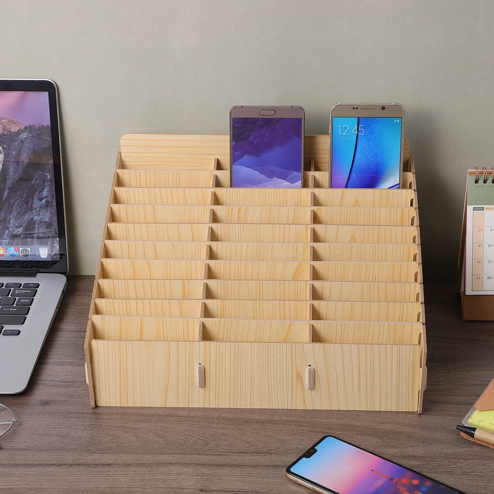 1Pcs Cell Phone Storage Box Wooden Multi-Grid 30 Grids Phone Management Organizer Classroom Meeting Room Holder