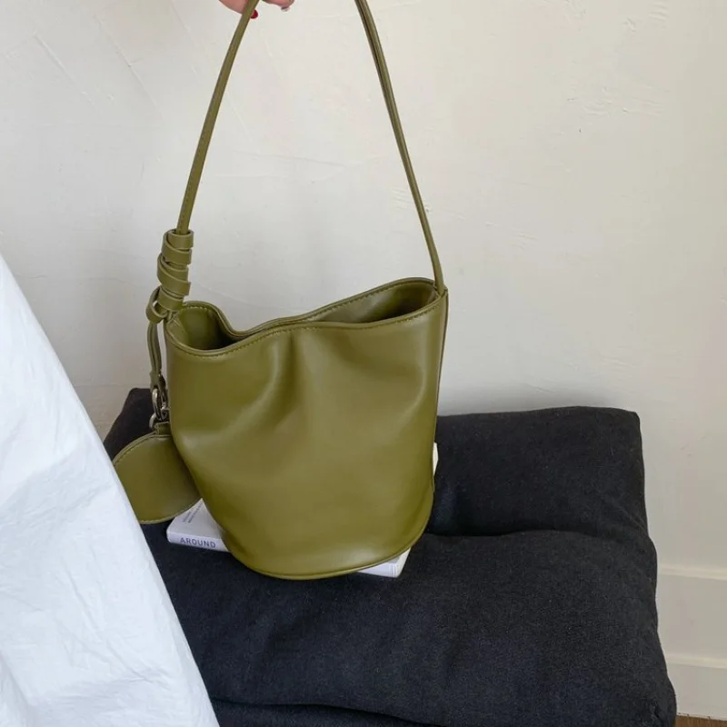 

Sophisticated Women's Crossbody-Bag Crafted From Lynx-Print Leather Boasting Ukraine Vintage Spacious Soft Daily Style