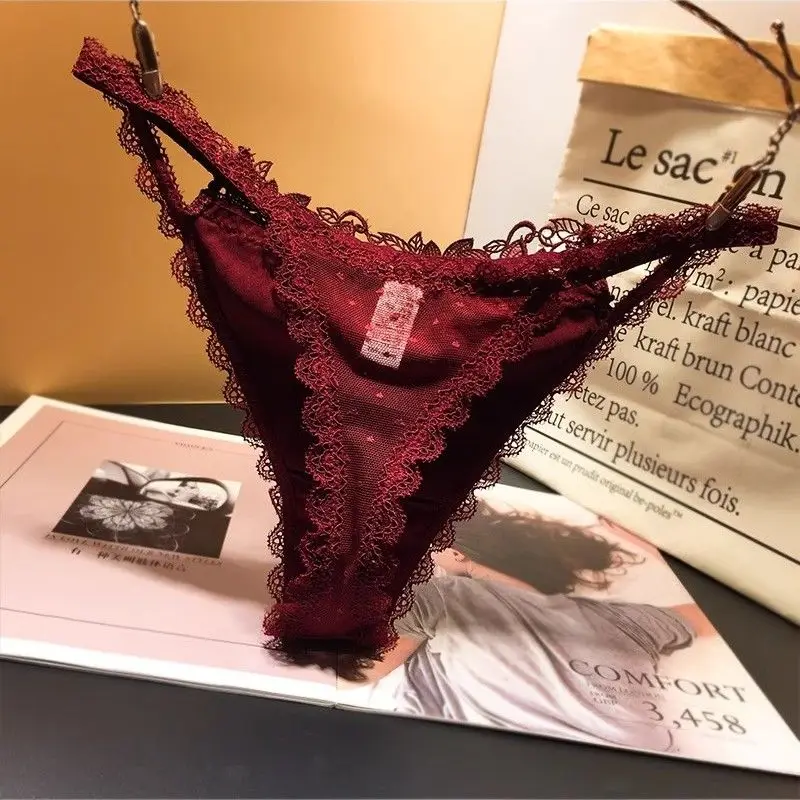 Tanga de encaje americano europeo, bragas triangulares, flores solubles en agua, ropa interior de cintura baja, bragas tentadoras encantadoras y