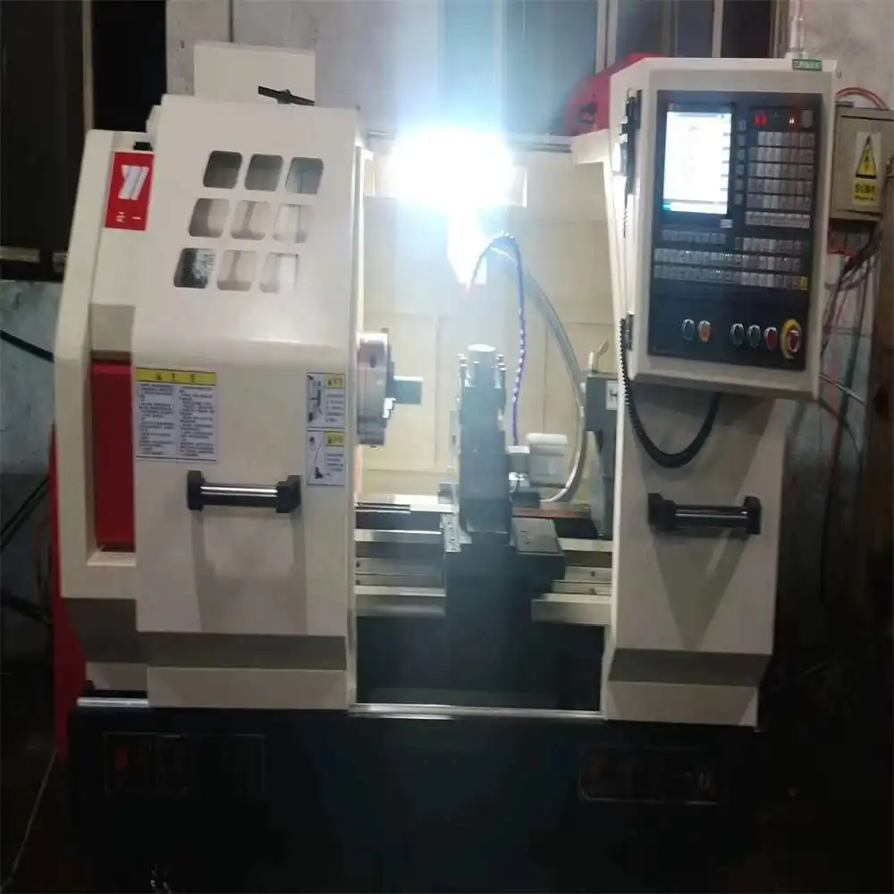 ميلج هاين Ck6140 مخرطة السرير المسطحة باستخدام الحاسب الآلي