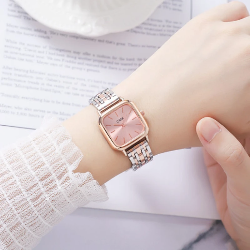 

Casual Women Stainless Steel Bracelet Watch Women Fashion Minimalist Temperament Watches Small Square Alloy Quartz Wristwatches