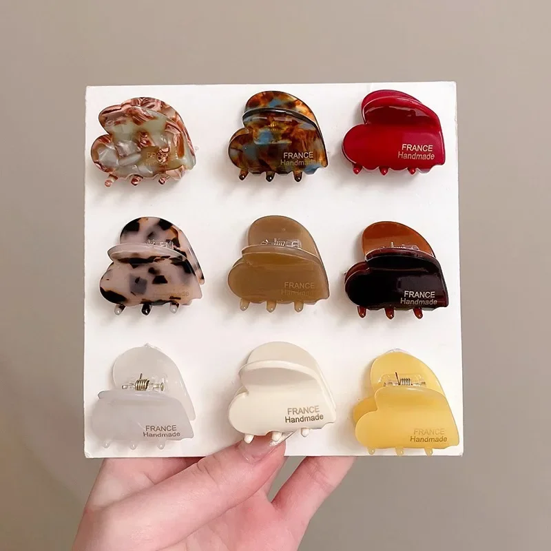 

3.5cm Cute Heart Shaped Hair Claw French Retro Acetate Crab Hair Clip Children Women Fashon Colorful Hairpin Hair Accessories