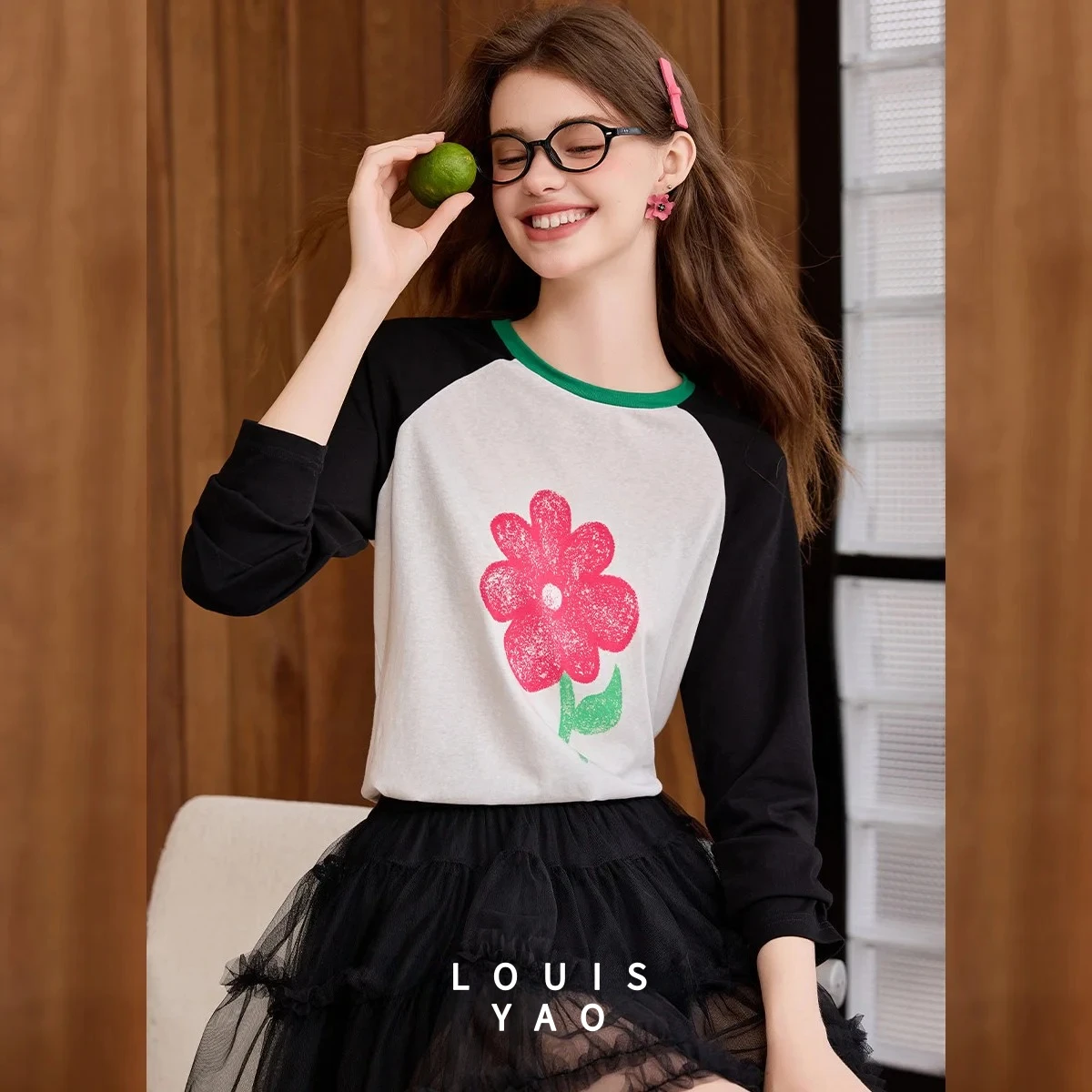 LOUISYAO Printed Contrast Color Long Sleeve Tee 2025 Autumn Women Round Neck Drop Shoulder Casual Basic T-Shirt 