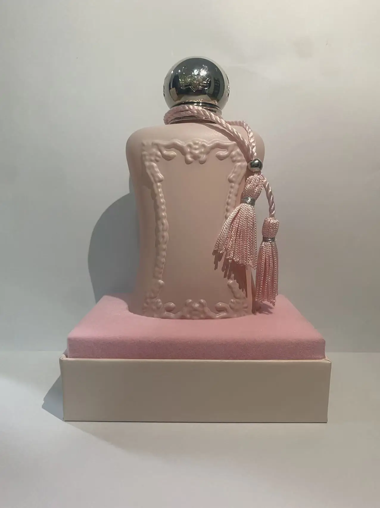 

DELINA Eau de Parfum: Pink Ceramic Bottle with Tassel, Delicate Floral Scent for Women