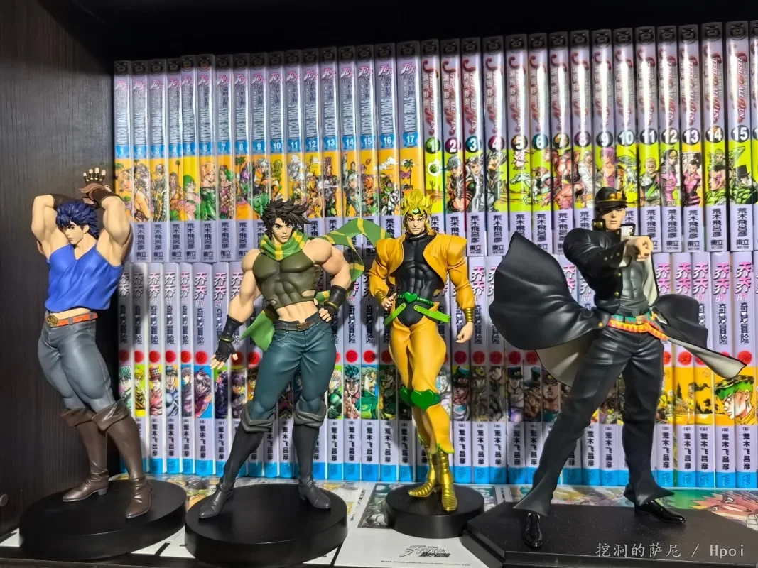 

В наличии Оригинальные фигурки GSC PUP «JoJo's Bizarre Adventure»: Дио Брандо, Джонатан, Джозеф Джостар, Куджо Джотаро. Аниме-фигурки.
