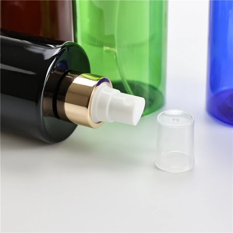 Multicolor 200ML X 25 Empty Portable Plastic Flat Shoulder Bottles With Gold Collar Spray Pump Fine Mist Sprayer Perfume Bottles