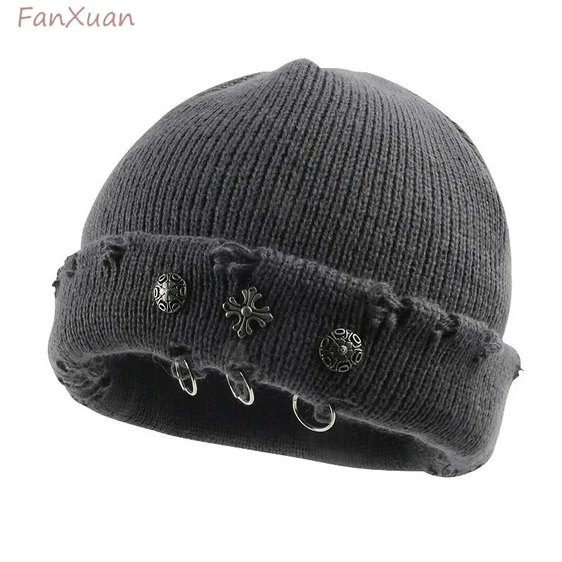 

Fashion Knit Beanies for Men Women Autumn Winter Hats Solid Color Hip-hop Y2K Hats with Metal Pins Ring Hoops