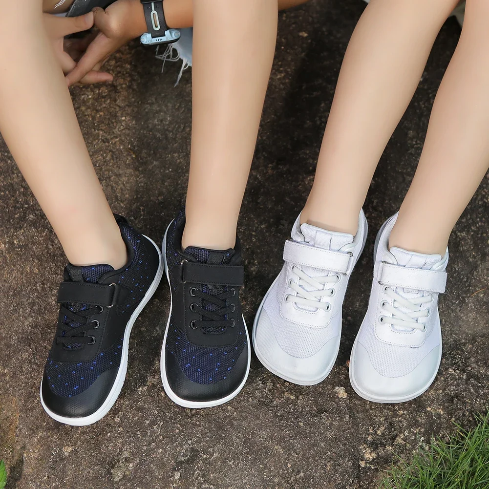 

Kids Barefoot Shoes Wide Toe Sneakers Comfortable Soft Walking Shoes Casual Running Sneakers for Children Boys Girls