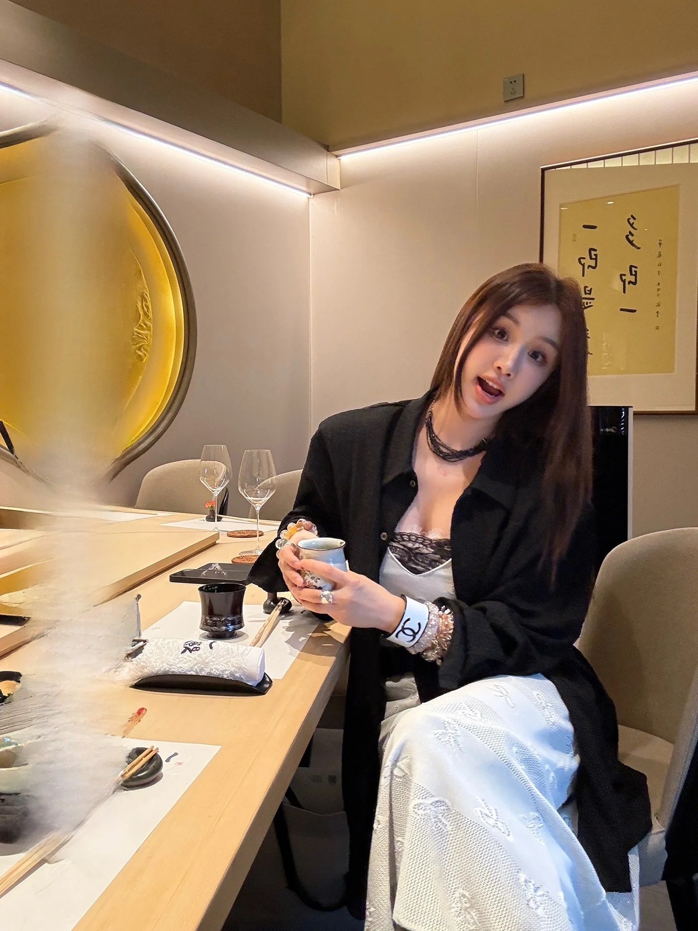 

IUIU Long Sve irt Текстурированный легкий Maturi Commute Sle Женский повседневный воротник премиум-класса на пуговицах с воротником irt