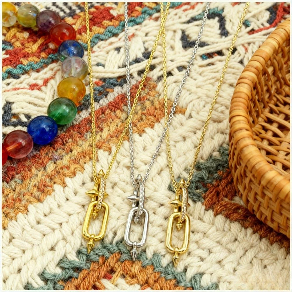 

2025 Trendy Jewelry Geometric Pendant Necklace Simple & Personalized Sweater Chain for Women