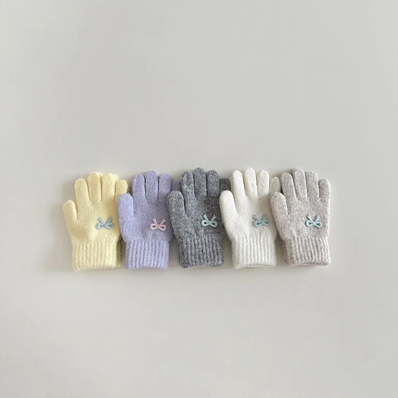 

Unisex Baby Winter Warm Knitted Gloves - Solid Color Full Finger Windproof Anti-Cold Mittens with Cute Bowknot