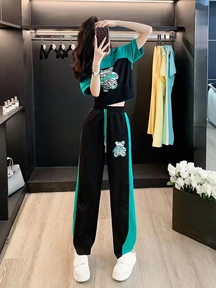 Casual Fashion Sports Suit Women\'s Summer Thin Trend Short Round Neck Matching Color Shirt T-shirt Wide Leg Pants Two-piece Set