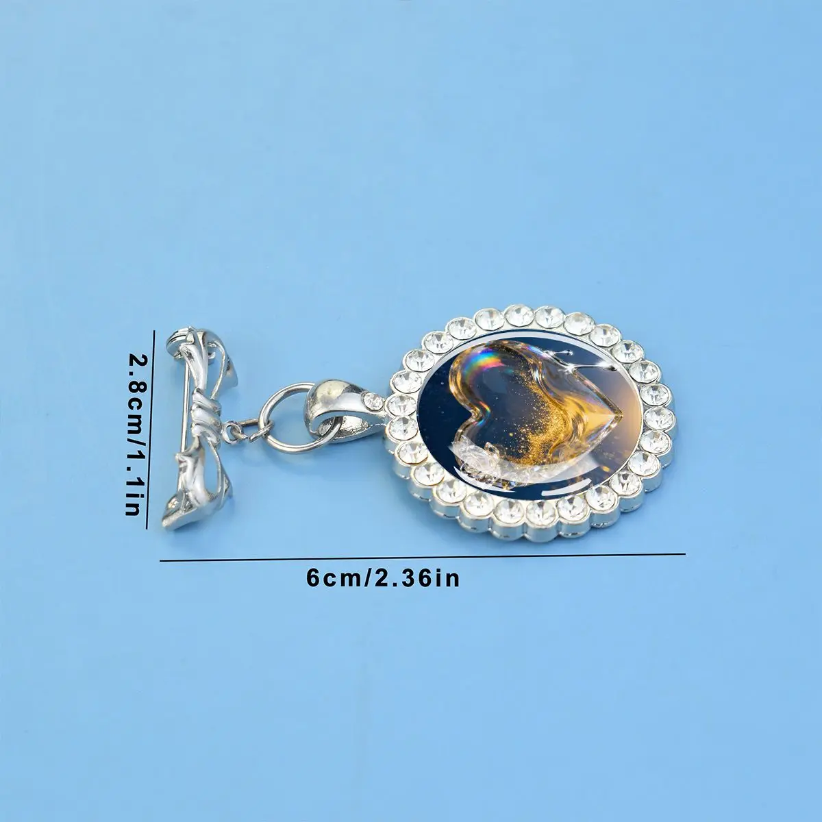 1PC Supernatural realism heart-shaped circular glass brooch with synthetic zircon trim, suitable for holiday gift giving
