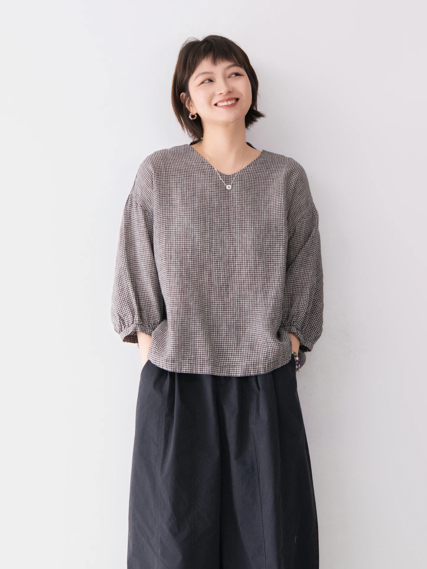 

Повседневная женская рубашка с V-образным вырезом в клетку, свободного кроя, в ретро-стиле, с рукавом до локтя, из 100% льна, для весны, лета и осени